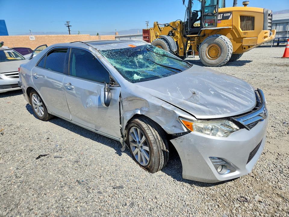 Photo 4 from auction – 2014 TOYOTA CAMRY XLE with VIN 4T1BF1FK3EU839366