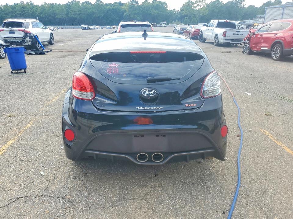 Photo 6 from auction – 2016 HYUNDAI VELOSTER with VIN KMHTC6AE7GU282041