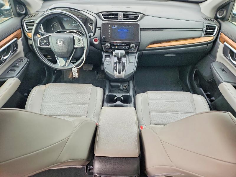 Photo 8 from auction – 2017 HONDA CR-V with VIN 5J6RW2H95HL000441