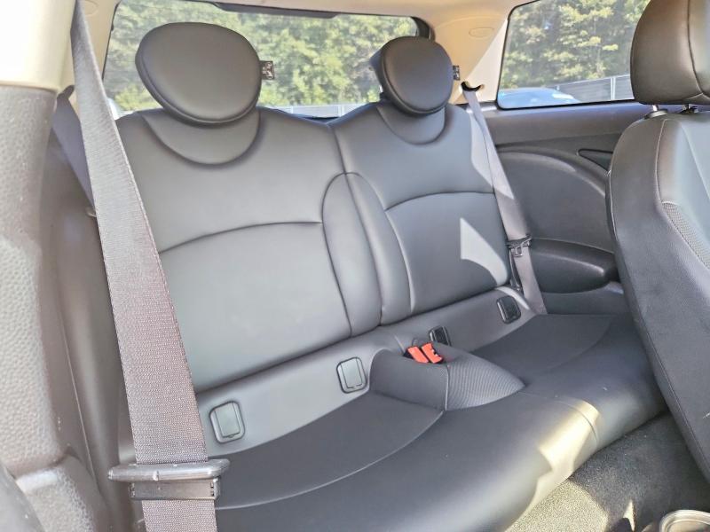 Photo 10 from auction – 2012 MINI COOPER with VIN WMWSU3C57CT541746