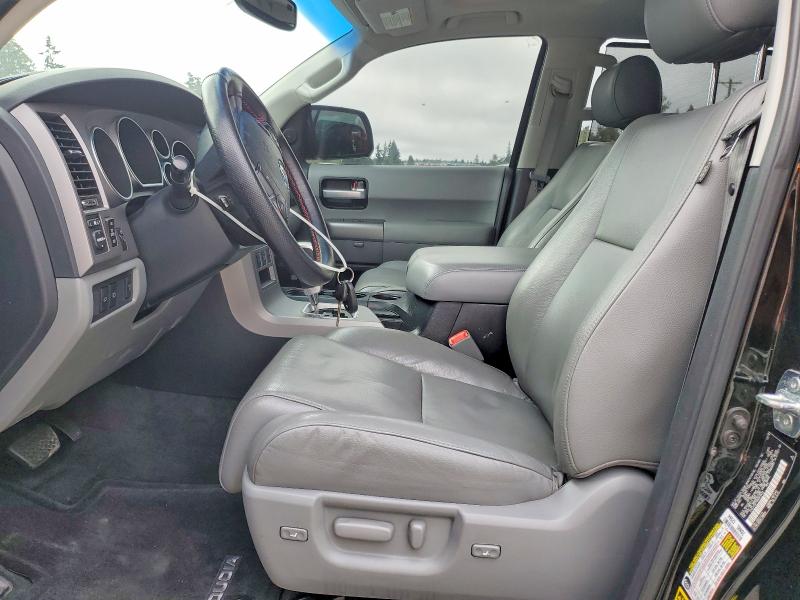 Photo 7 from auction – 2013 TOYOTA SEQUOIA with VIN 5TDJY5G11DS079433