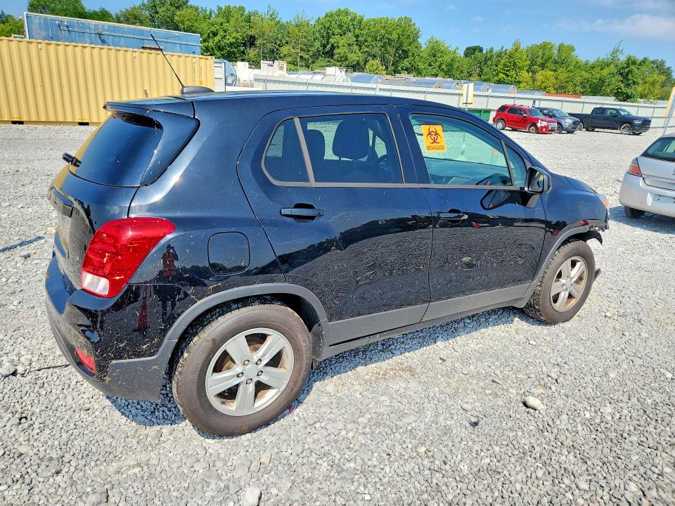 Photo 3 from auction – 2019 CHEVROLET TRAX with VIN 3GNCJKSB9KL406005