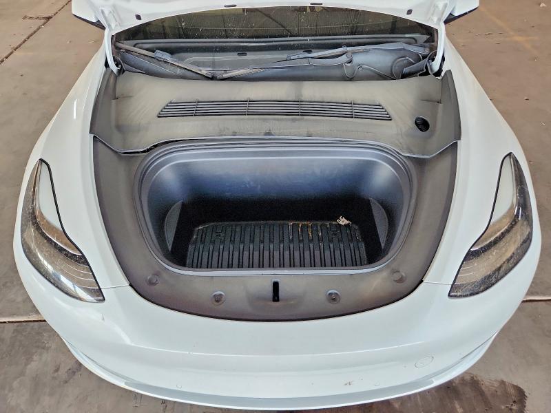 Zdjęcie 12 z aukcji – 2022 TESLA MODEL Y z VIN 7SAYGDEE1NF367429