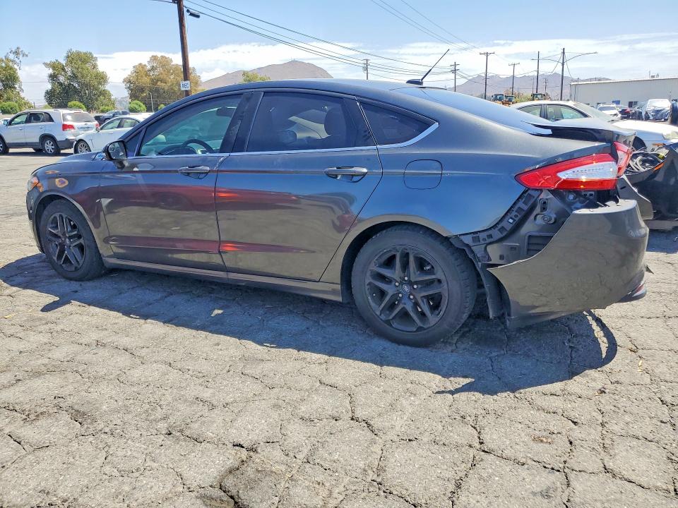 Снимка 2 от търг – 2016 FORD FUSION с VIN 1FA6P0HD2G5115540