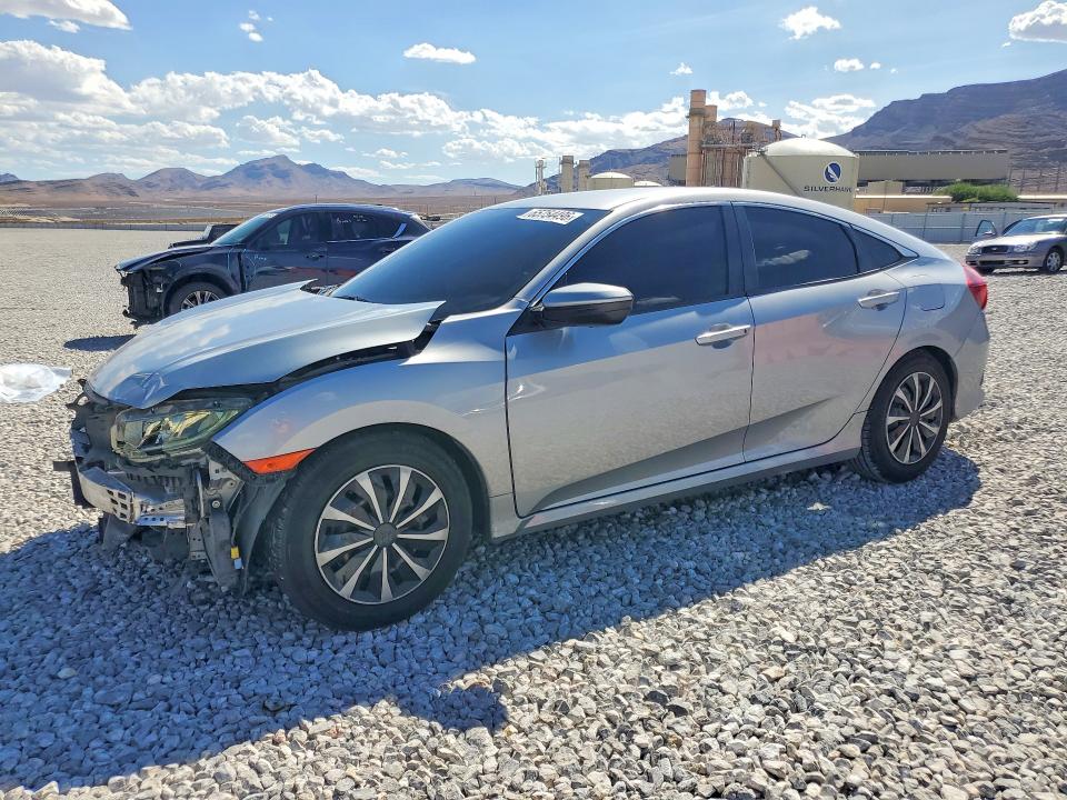 HONDA CIVIC 2017 with VIN 2HGFC2F56HH543054 - Photo from auction
