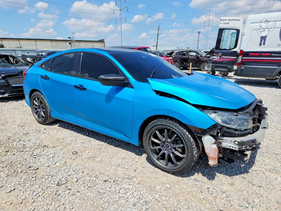 Photo 4 from auction – 2019 HONDA CIVIC with VIN 19XFC2F67KE024394