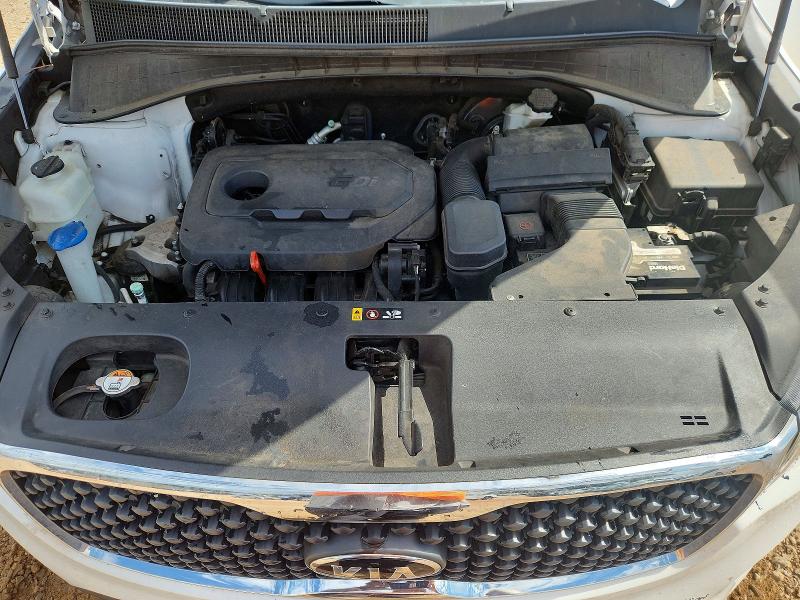 Photo 12 from auction – 2016 KIA SORENTO with VIN 5XYPG4A30GG063811