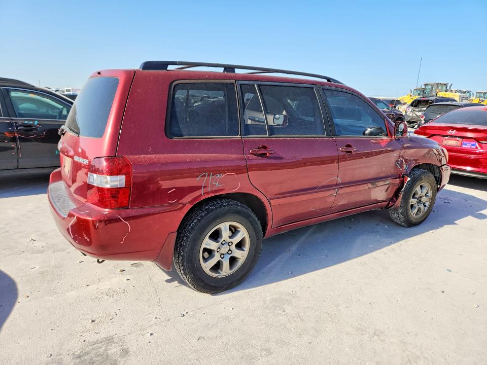 Photo 3 from auction – 2005 TOYOTA HIGHLANDER with VIN JTEGP21A950064909
