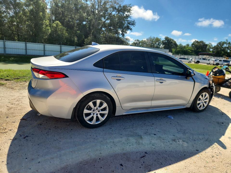 Photo 3 from auction – 2025 TOYOTA COROLLA with VIN 5YFB4MDE0SP325220