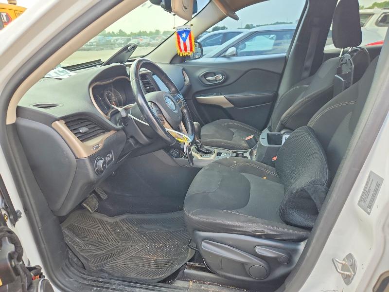 Photo 7 from auction – 2017 JEEP CHEROKEE with VIN 1C4PJLCB3HD216505