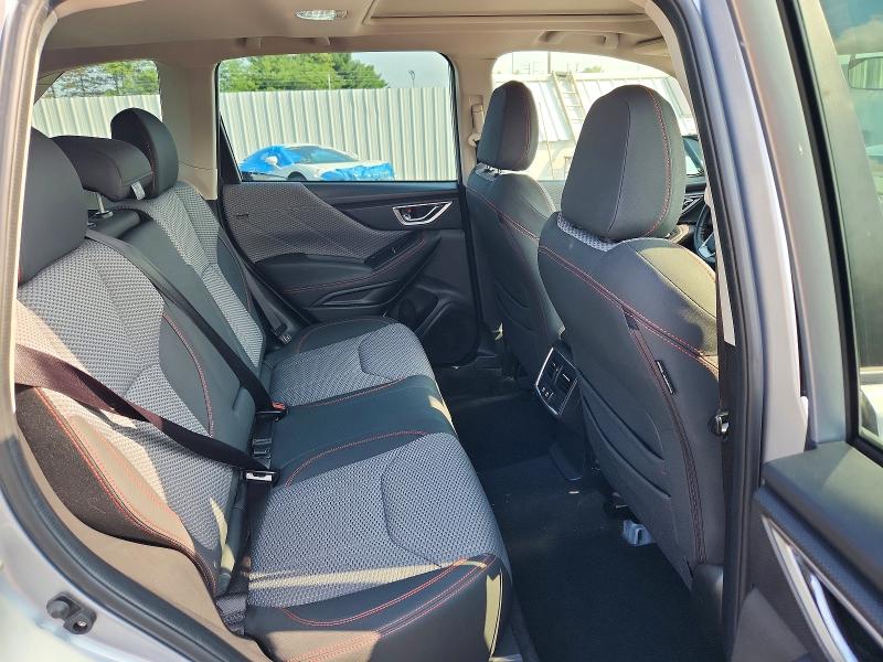 Photo 10 from auction – 2021 SUBARU FORESTER with VIN JF2SKARC2MH473607