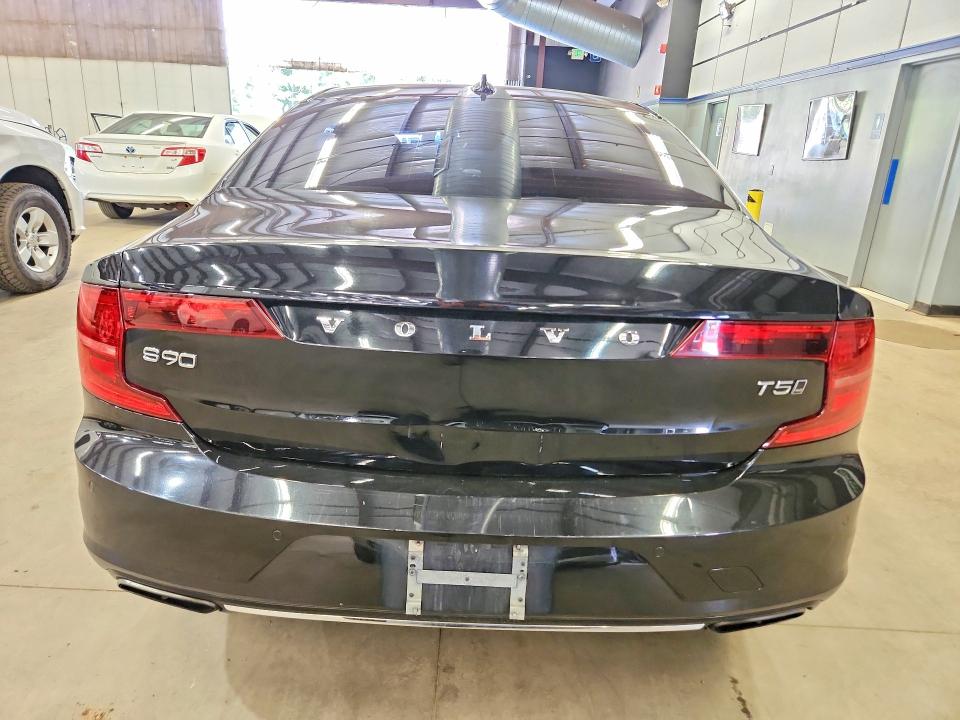 Photo 6 from auction – 2018 VOLVO S90 with VIN LVY102MKXJP056962