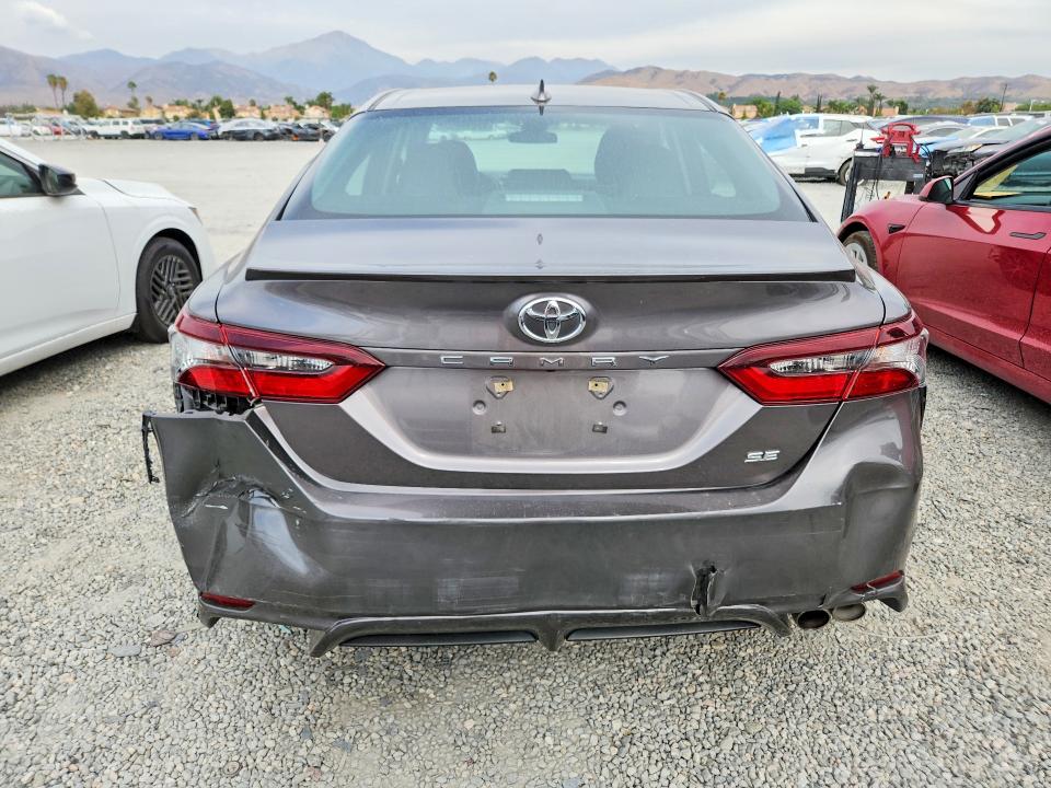 Снимка 6 от търг – 2024 TOYOTA CAMRY с VIN 4T1G11AK7RU193881