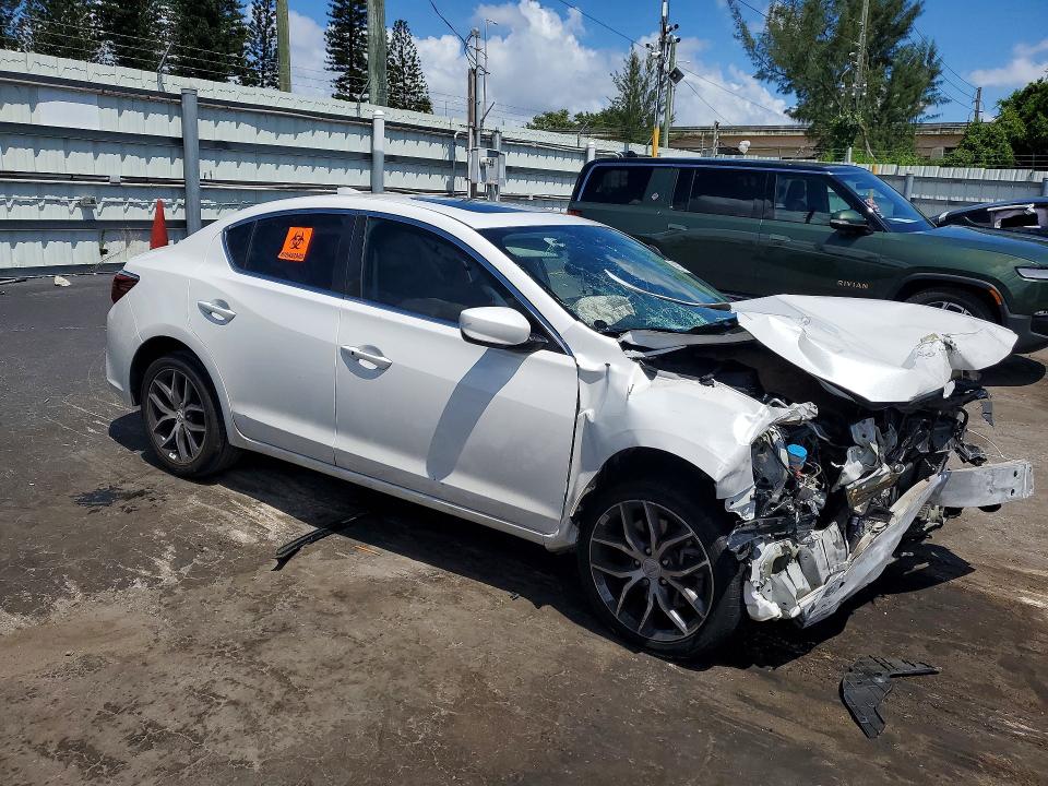 Photo 4 from auction – 2020 ACURA ILX with VIN 19UDE2F70LA009767