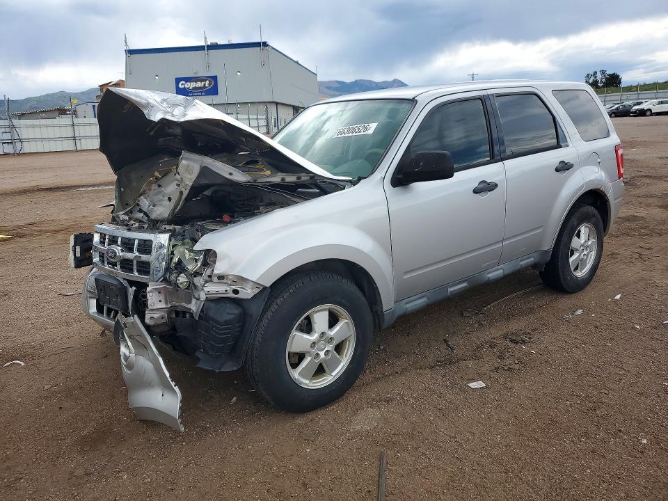 FORD ESCAPE 2011 with VIN 1FMCU9C77BKB24686 - Photo from auction
