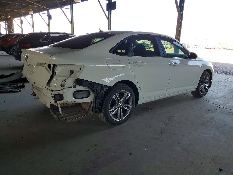 Photo 3 from auction – 2019 VOLKSWAGEN JETTA with VIN 3VWC57BU8KM164262