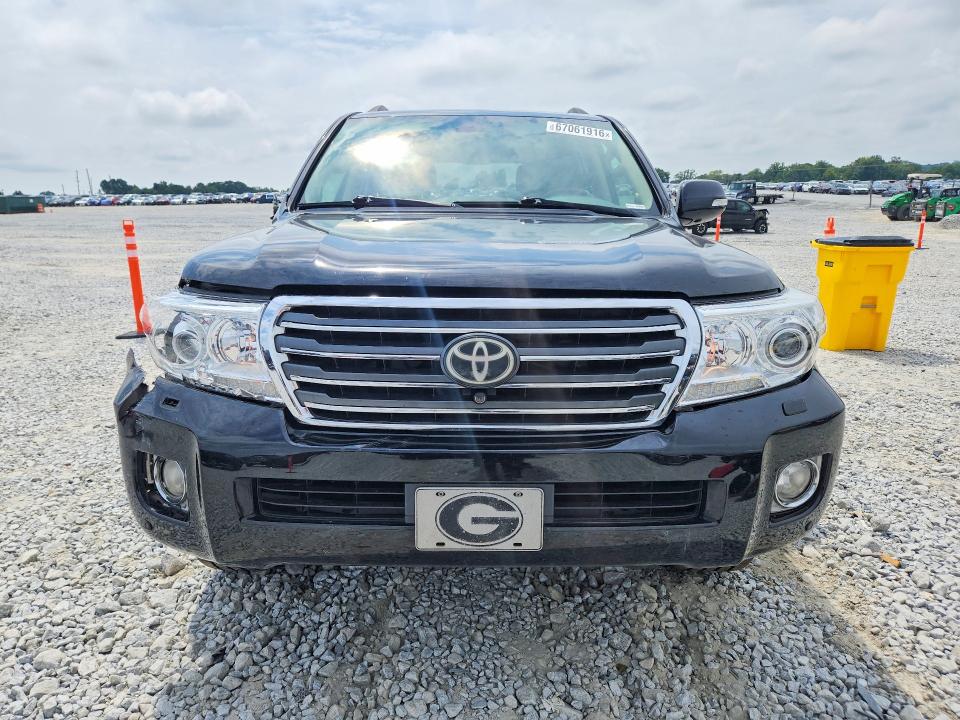 Photo 5 from auction – 2013 TOYOTA LAND CRUISER with VIN JTMHY7AJXD4012151