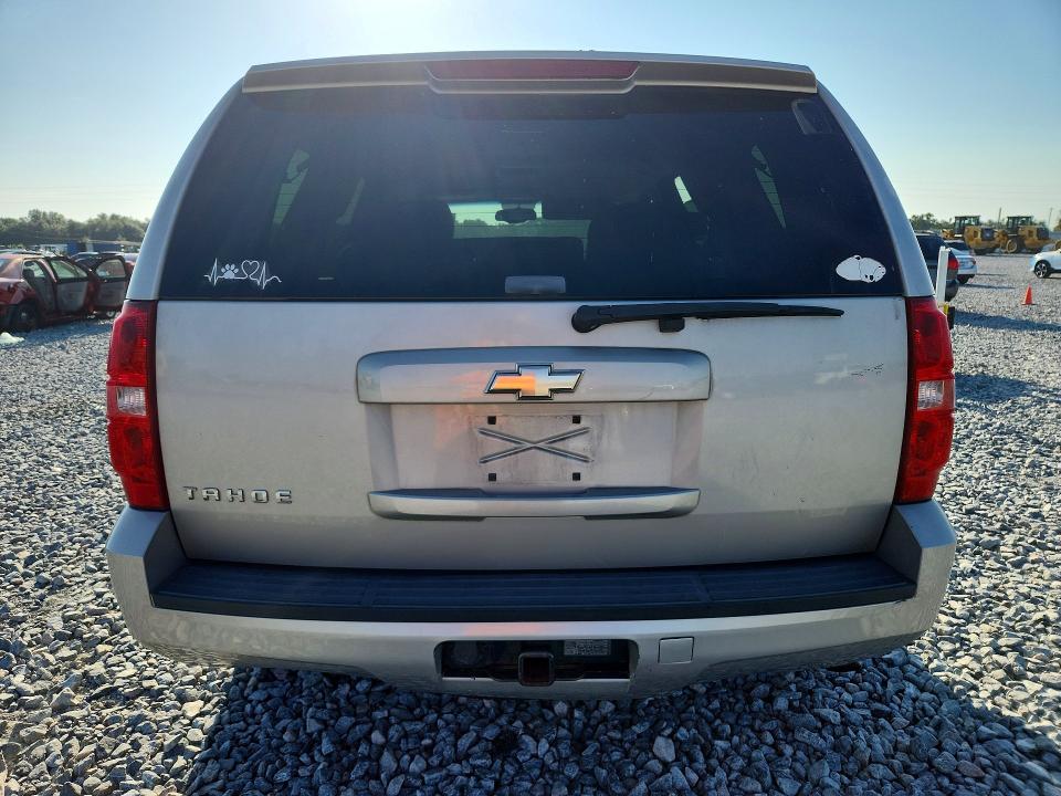 Photo 6 from auction – 2008 CHEVROLET TAHOE with VIN 1GNFC13C58R221590