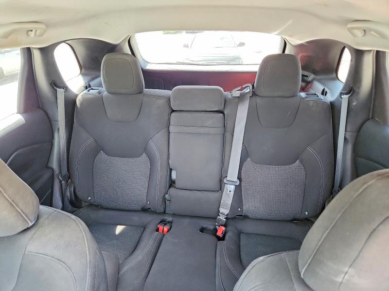 Zdjęcie 10 z aukcji – 2019 JEEP CHEROKEE z VIN 1C4PJLCBXKD145584