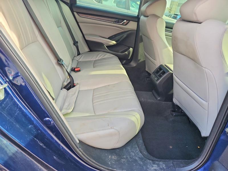 Photo 10 from auction – 2018 HONDA ACCORD with VIN 1HGCV2F97JA045711