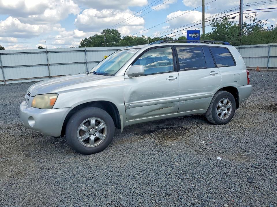 2004 TOYOTA HIGHLANDER - Търг №66211736