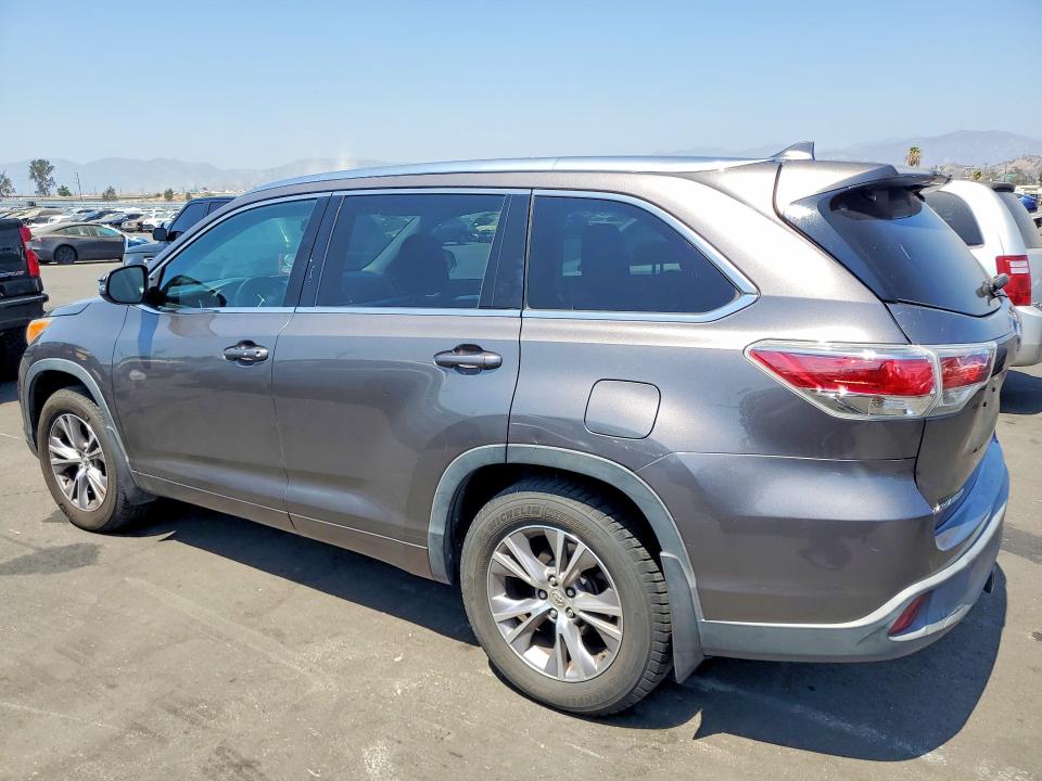 Foto 2 de la subasta – 2014 TOYOTA HIGHLANDER con VIN 5TDJKRFH6ES018393