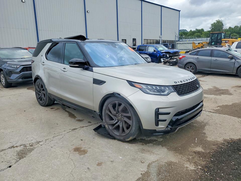 Photo 4 from auction – 2017 LAND ROVER DISCOVERY with VIN SALRRBBV6HA019071