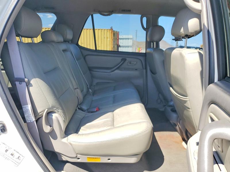 Photo 11 from auction – 2002 TOYOTA SEQUOIA with VIN 5TDZT34A22S084146