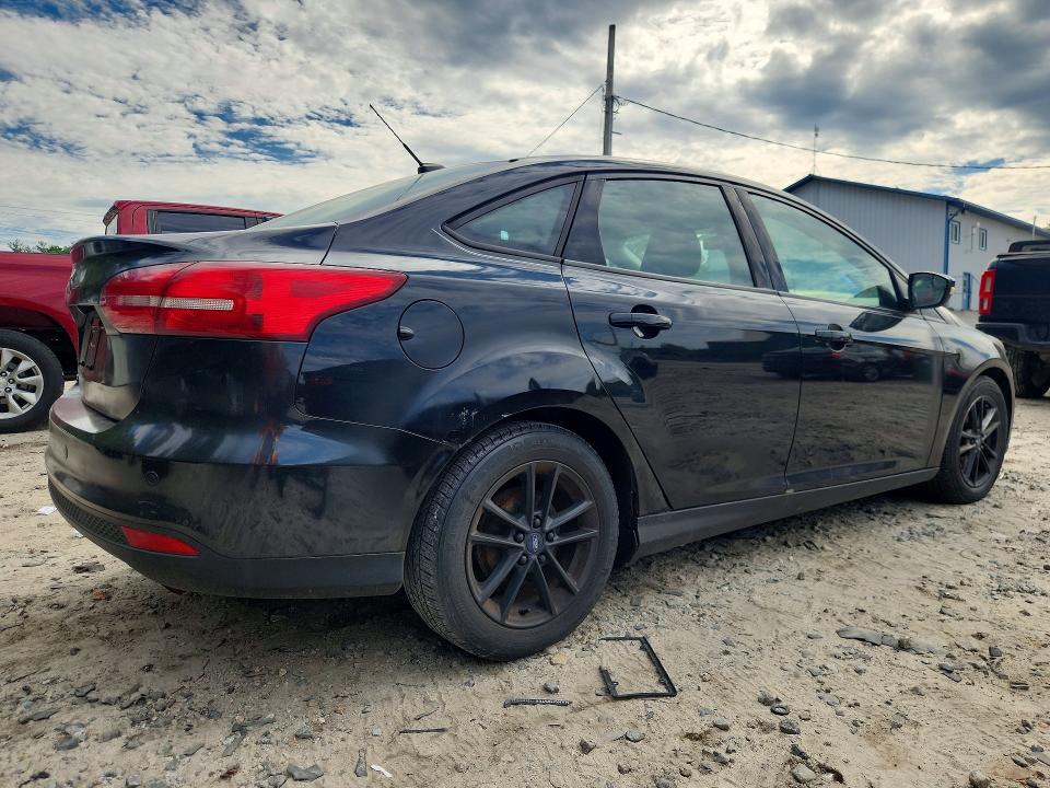 Photo 3 from auction – 2015 FORD FOCUS with VIN 1FADP3F25FL365083