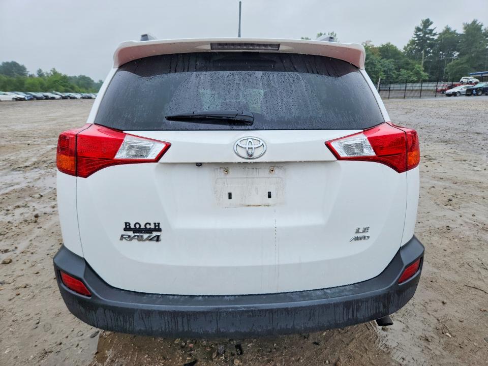 صورة رقم 6 من المزاد - 2015 TOYOTA RAV4 مع VIN 2T3BFREV6FW310268