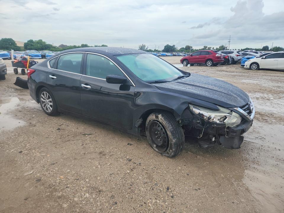 Photo 4 from auction – 2016 NISSAN ALTIMA with VIN 1N4AL3AP7GC271449
