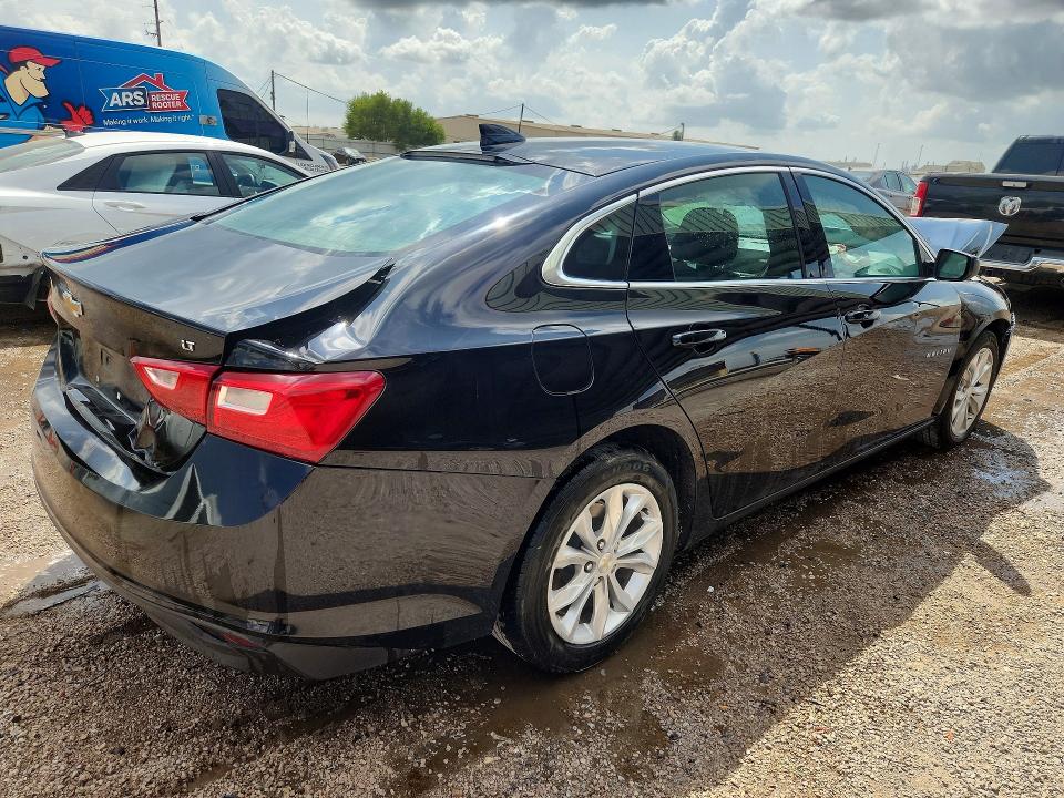 Снимка 3 от търг – 2023 CHEVROLET MALIBU с VIN 1G1ZD5ST4PF195777