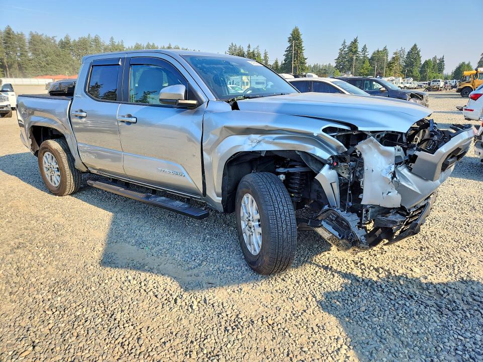 Photo 4 from auction – 2025 TOYOTA TACOMA with VIN 3TMLB5JN0SM108763