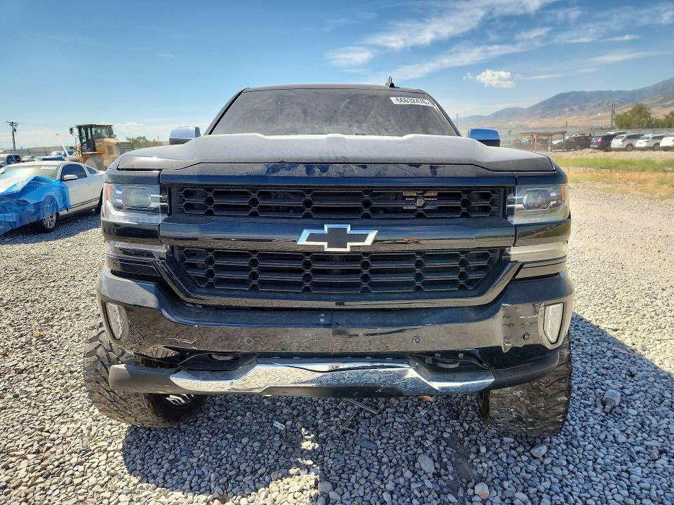 Foto 5 de la subasta – 2018 CHEVROLET SILVERADO con VIN 3GCUKSEC9JG327830