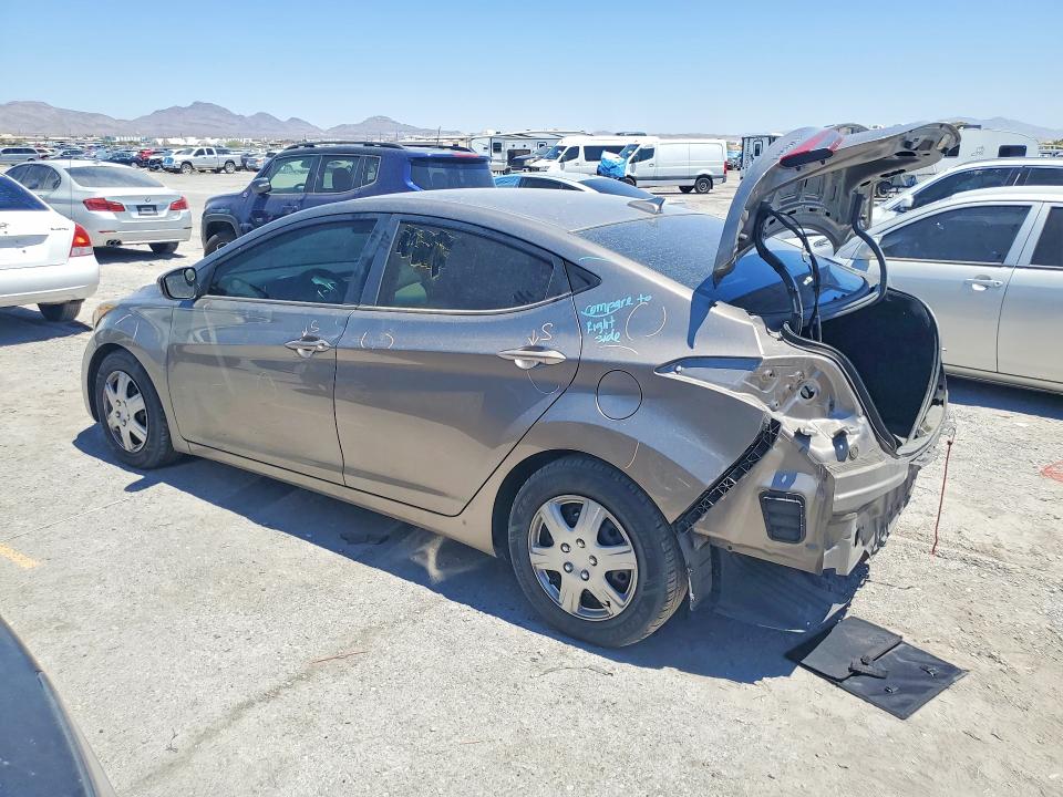Photo 2 from auction – 2016 HYUNDAI ELANTRA with VIN 5NPDH4AE0GH694987