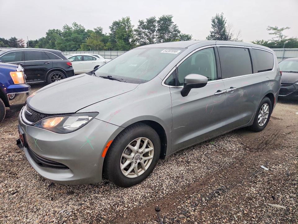 CHRYSLER PACIFICA 2017 with VIN 2C4RC1DG9HR502471 - Photo from auction