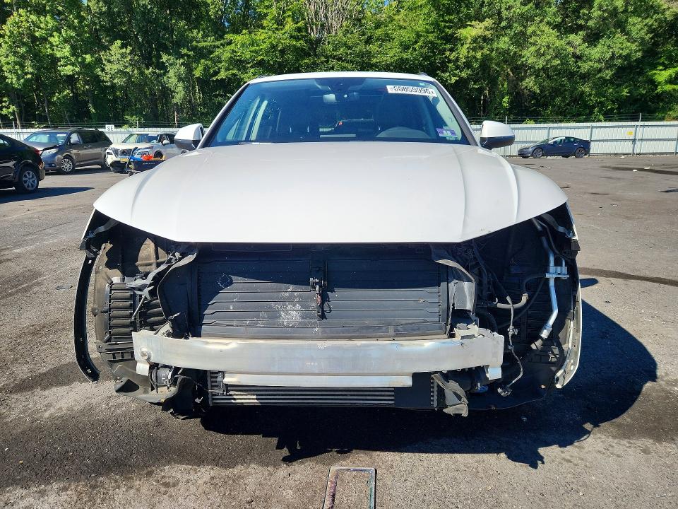 Foto 5 de la subasta – 2019 AUDI Q5 con VIN WA1BNAFY7K2087944