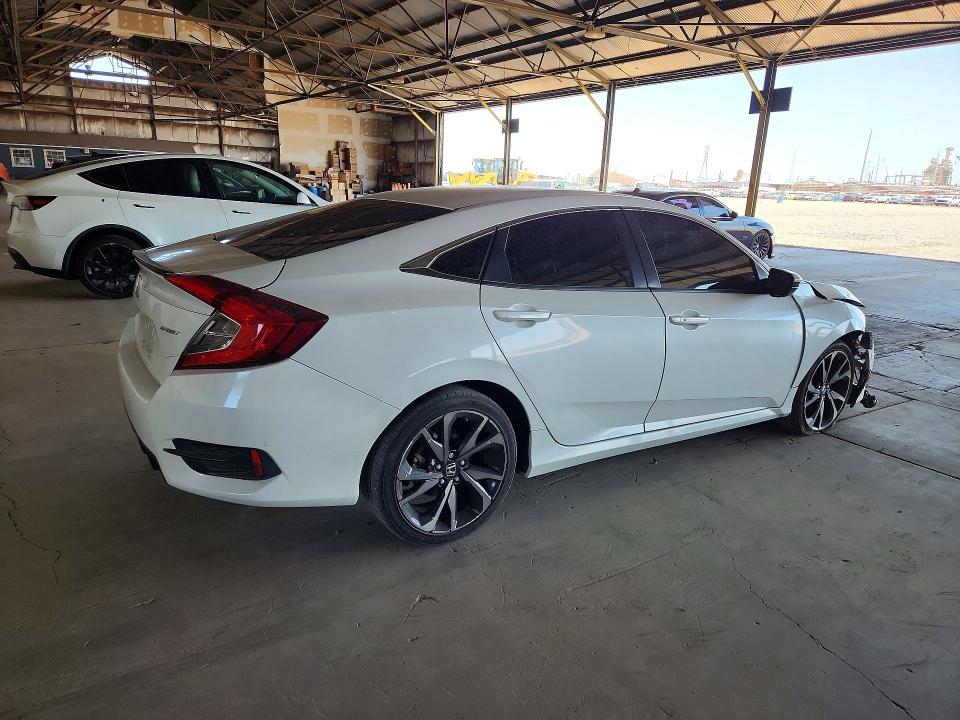Photo 3 from auction – 2021 HONDA CIVIC with VIN 2HGFC2F85MH540084