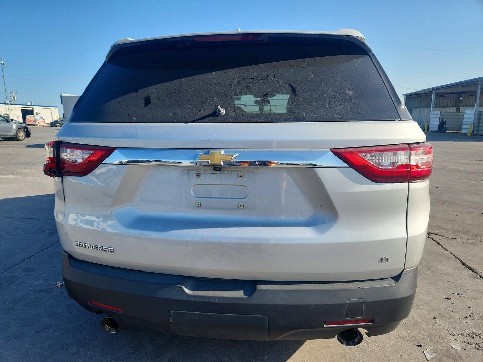 Photo 6 from auction – 2020 CHEVROLET TRAVERSE with VIN 1GNERGKW7LJ130448