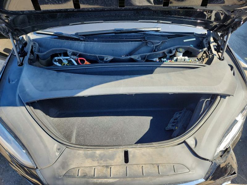 Photo 11 from auction – 2020 TESLA MODEL X with VIN 5YJXCAE24LF247579