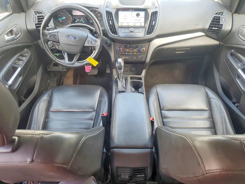 Photo 8 from auction – 2019 FORD ESCAPE with VIN 1FMCU9HD5KUA69836