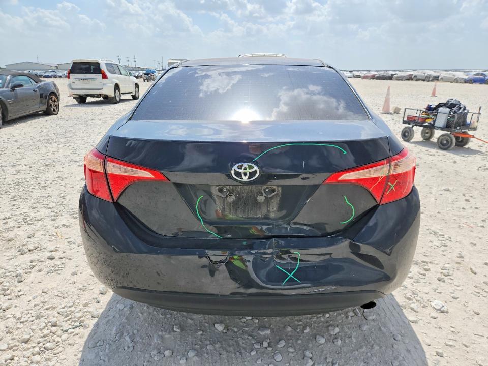 Photo 6 from auction – 2018 TOYOTA COROLLA with VIN 5YFBURHE9JP805987