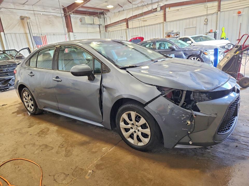 Photo 4 from auction – 2022 TOYOTA COROLLA with VIN 5YFEPMAEXNP386619