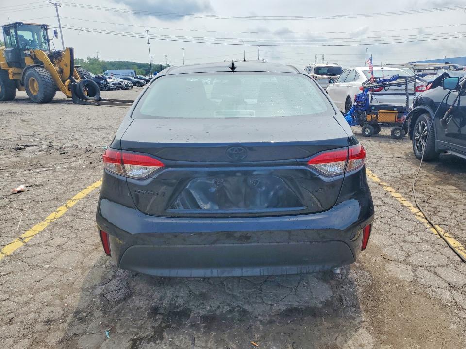 Photo 6 from auction – 2026 TOYOTA COROLLA with VIN 5YFB4MDE4TP427301