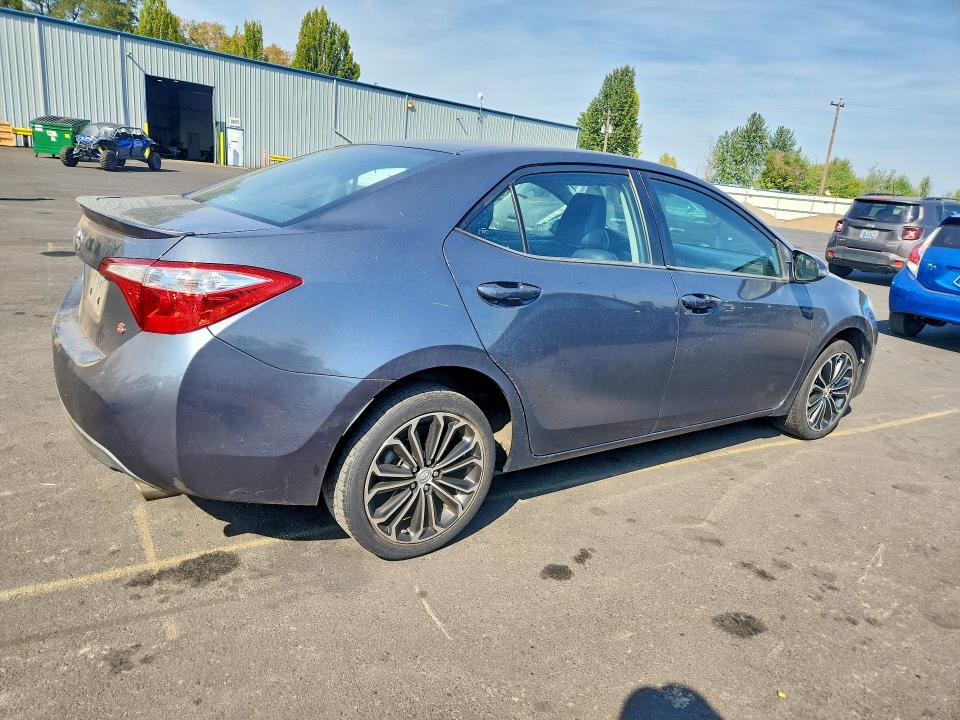 Photo 3 from auction – 2014 TOYOTA COROLLA with VIN 2T1BURHE4EC028737