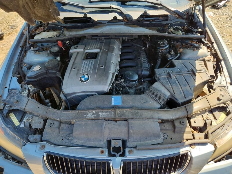 Photo 11 from auction – 2006 BMW 325 with VIN WBAVD13506KV04212