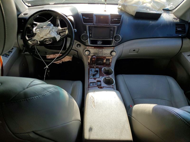 Photo 8 from auction – 2013 TOYOTA HIGHLANDER with VIN 5TDDK3EH7DS216913
