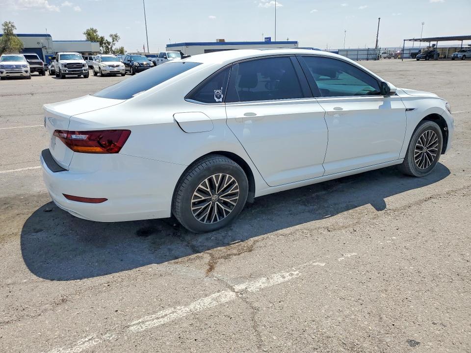 Photo 3 from auction – 2019 VOLKSWAGEN JETTA with VIN 3VWE57BU6KM041312
