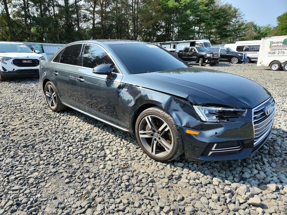 Photo 4 from auction – 2017 AUDI A4 with VIN WAUENAF45HN056356