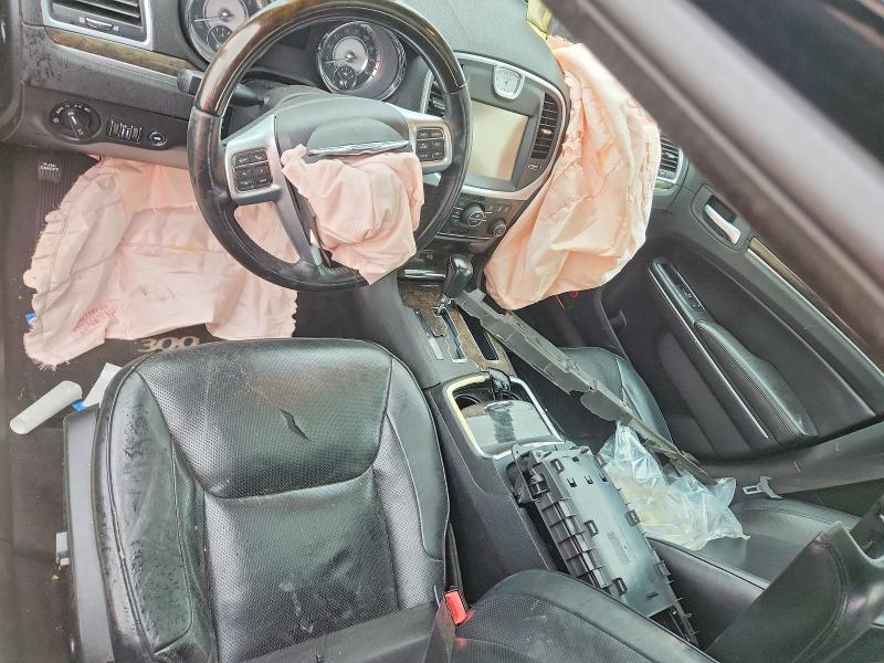Снимка 8 от търг – 2012 CHRYSLER 300C с VIN 2C3CCAKT6CH220264